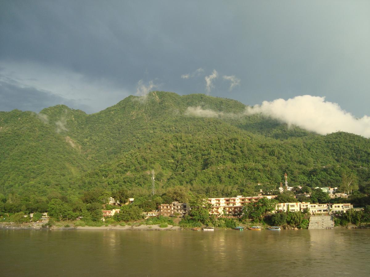 Sanidhya Inn Rishikesh Bagian luar foto